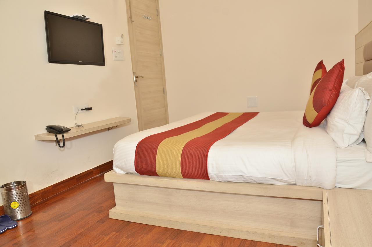 Hotel Temple Inn Αμριτσάρ Εξωτερικό φωτογραφία